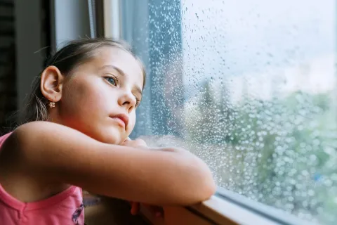 sad koritsi kori