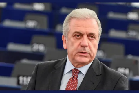 avramopoulos