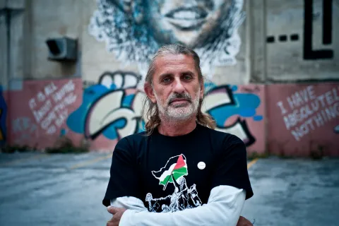 Μάριος Λώλος