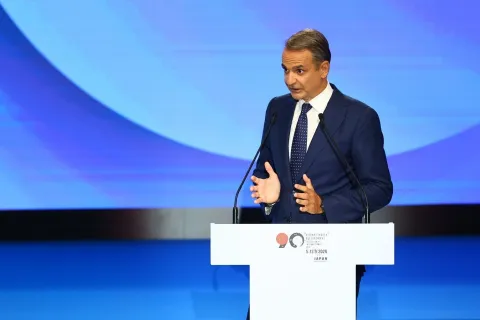 Ο Πρωθυπουργός Κυριάκος Μητσοτάκης στην 90η ΔΕΘ την ώρα που ανακοινώνει τα μέτρα