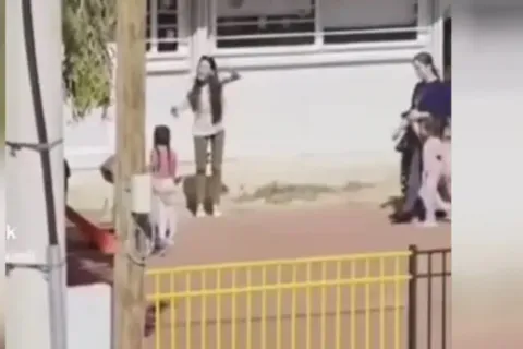 νηπιαγωγός