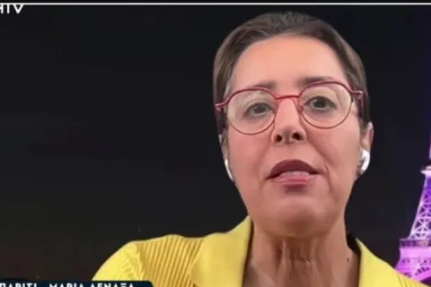 δενα
