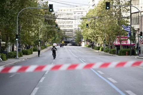 απαγόρευση_κυκλοφορίας