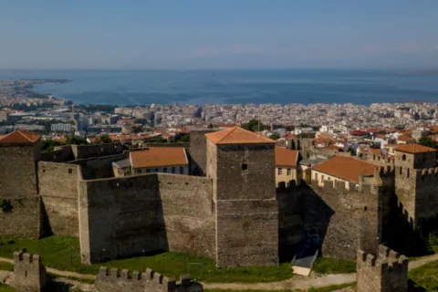 επταπύργιο