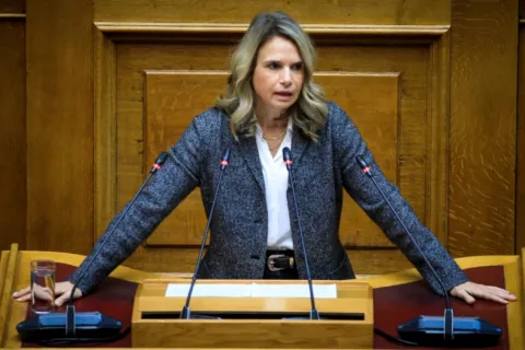 μιλένα_αποστολάκη