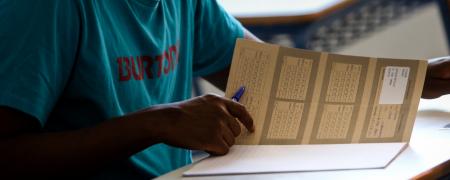 Πανελλαδικές - πανελλήνιες εξετάσεις