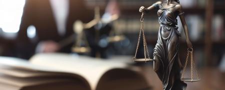 δικαστηρια